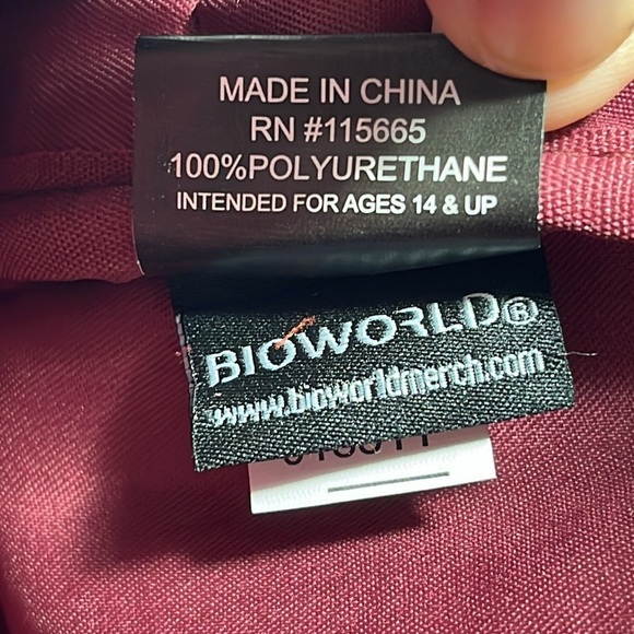 Hogwarts Backpack, Sealed Letter Pocket, dark red, cream, gold - Picture 9 of 13